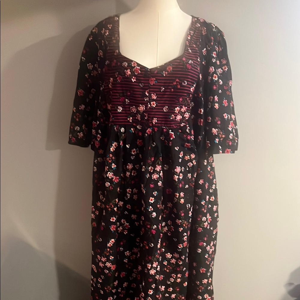 Like New Only Necessities Black and Pink Floral Dress